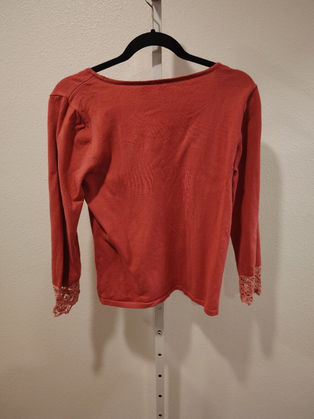 Belongings Women's Top Size Medium Lace Trim Scoop Neck Pink - Picture 8 of 11